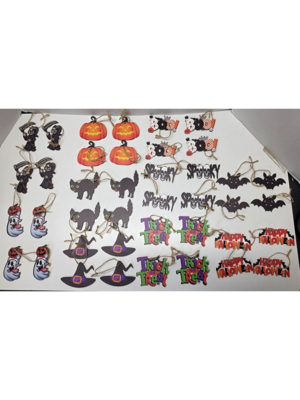 40 Wood Halloween Ornaments Jute Hangers Cats Ghosts Pumpkins Craft Decor